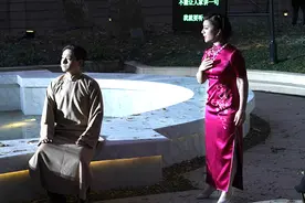 白公馆前唱《璇子》，茅善玉放飞了一只真的金丝鸟图片
