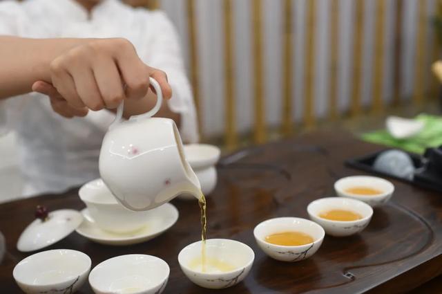 余庆茶飘香“北国春城”