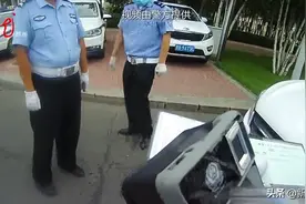 “这个证假得不能再假了！”2900元“考”的驾照，到手6年才发现是假的？图片