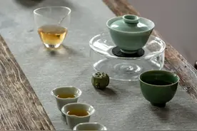 弟窑老梅子青 刻花杯 | 手工之作，古朴典雅图片
