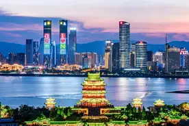 夹缝中的拼搏：南昌，真的难昌吗？图片