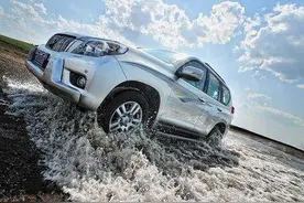 你的普拉多2700，霸道吗？图片