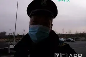 正月十二：春风她吻上了我的脸，告诉我现在是春天……图片