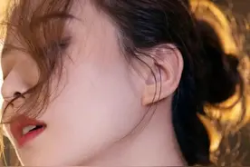 ELLE风尚大典，来看看女明星的状态！刘诗诗的天鹅颈太惊人眼球了图片