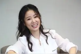 林心如聊老公霍建华和女儿探班生活，坦言接下来回归家庭拼二胎图片