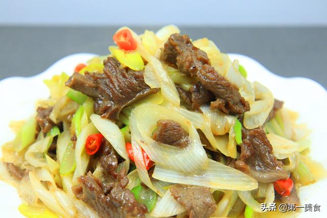 怎么做葱爆牛肉（葱爆牛肉）
