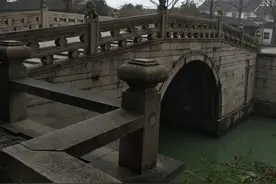 世界上第一座斜塔，誉为东方的比萨斜塔图片