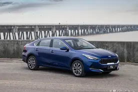 油耗比朗逸低0.3L！新款起亚K3落地不到10万？图片