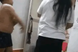 十岁男孩，暴击亲母！养此孽儿，不如养狼图片