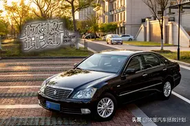 「璀璨明珠」修复整备一台破烂不堪的丰田皇冠，重新焕发盎然生机图片