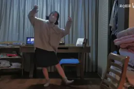 初中女生被网友攻陷：小妹妹不要在网上晒自己，要多学习提高知识图片