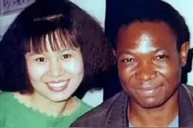 清华女学霸王丽红，不顾阻拦嫁给非洲酋长儿子，再见时已认不出来图片