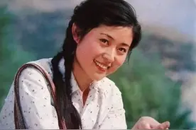 央视一姐迭代史：倪萍回归生活，新人突出重围，消失的董卿今何在图片