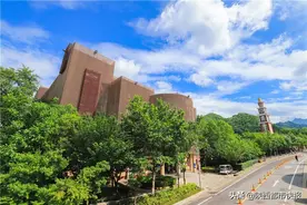 西安翻译学院在2020软科中国大学排名中位居陕西民办大学第一图片