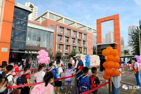 北辰区各学校如期开学！图片