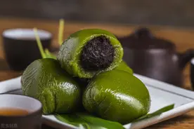 清明节，艾草青团怎么做？牢记“1煮2捣3蒸”，青团香糯好吃图片