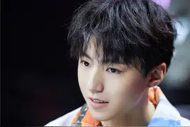 王俊凯暖心安慰选手 破圈助推获认可图片