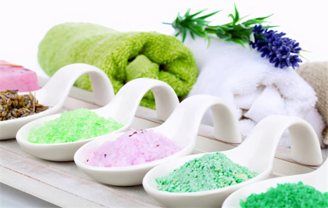 盐浴后抹身体乳吗