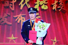 【永远跟党走·难忘入党从警初心】致敬50后奋斗者——初心终不改 余热更生辉图片