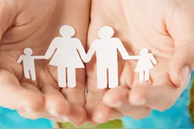 俞敏洪：人生来就是迎接苦难和烦恼的，不受这个苦就会受那个苦图片