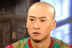 50岁周杰“尔康”罕见复出！当年被黑退圈后靠种田身家过亿图片