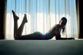 微妙的性感！女人的身体视觉感官里有一种微妙的感觉叫“朦胧美”图片