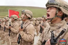 从头到脚都安排上了！西藏军区入营新兵配发“星空迷彩”全套单兵作战装备图片