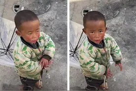 没有妈妈是种什么体验？2岁男宝寒冬赤脚，只为姑姑温暖的怀抱图片