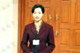 董卿26年前旧照曝光！留超短发害羞青涩，与现在判若两人男相十足图片