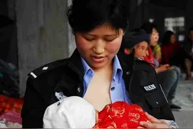 汶川地震，哺乳9个婴儿的“警察妈妈”，后来怎么样了？图片
