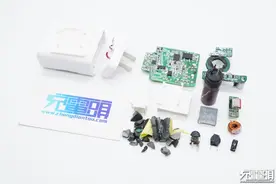 OPPO新款65W氮化镓快充拆解，继饼干充电器后又一全新设计图片