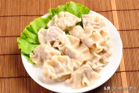 想吃羊肉馅饺子，别只放羊肉，搭配这三种蔬菜，一口一个，真过瘾图片