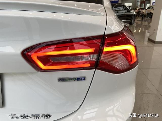 家用车被贴上了运动标签，详细解读2021款福特福克斯