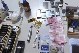 【一线警察】3000名警察同时抓捕，一锅端了528人！图片