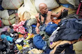 实拍马来西亚人真实生活，烧香求愿、地道小吃、拾荒乞丐，不容易图片