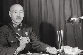 农民冒死救下毛主席，建国后主席邀请他入京，他没去图片