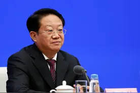 民政部编密织牢兜底保障安全网 将重度残疾人、重病患者单独纳入低保兜底范围“应保尽保、应兜尽兜”图片