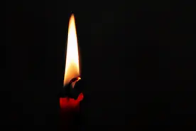 人体真的会自燃吗？“灯芯效应”发生的概率极小图片