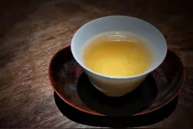 长期喝茶会让牙齿变黄？错了，别冤枉了茶图片