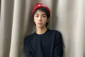 爆料者公开证据，称有人威胁她造谣华晨宇整容植发，不然等着捞尸图片