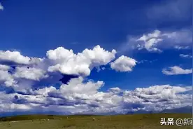 晴空下的新疆，是我最可爱的家乡图片