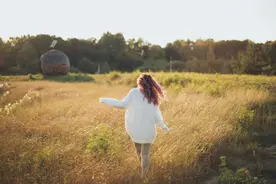 女方父母最大的错觉：我对女婿好点，他就会对我女儿好图片