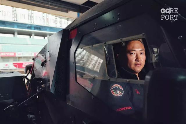 韩寒都喜欢的鄂尔多斯国际赛车场,跑起来究竟有多爽?