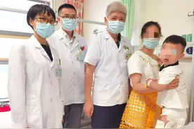 中国发布丨2岁男童左腿腘动脉断裂被建议截肢保命 同济医生这样做成功保住孩子腿图片