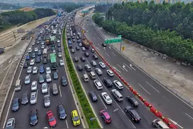 2020年又亏了7400多亿，高速公路亏损8年，负债7万亿，钱去哪了？图片