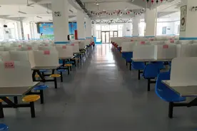 泉州市惠安广海小学长期招聘食堂阿姨图片