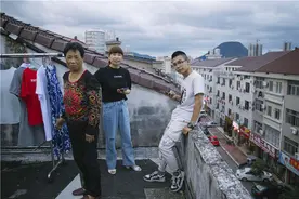 横店屋檐下图片