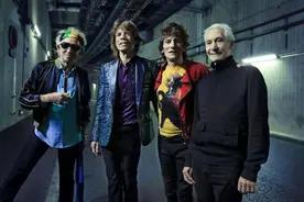 Lady gaga携140多位明星云办音乐会，滚石乐队隔空演奏经典曲目图片