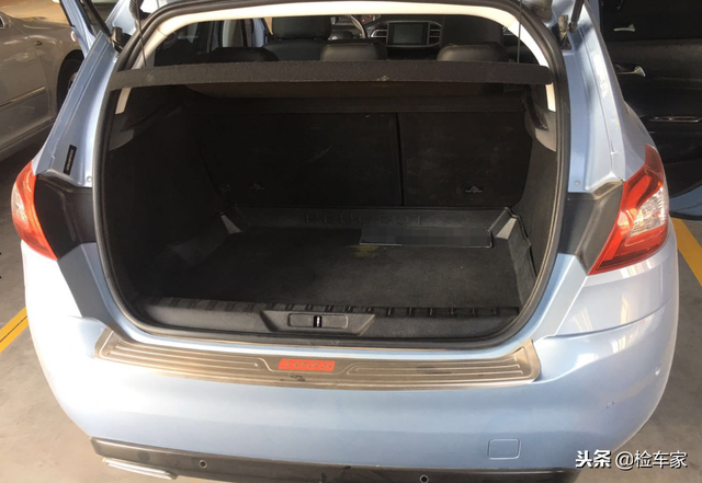 8万买台标志308S 两厢法系车小钢炮 奈何国内水土不服