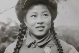 解秀梅因病欠下3万医药费，一等功臣身份曝光后，部队请来了专家图片